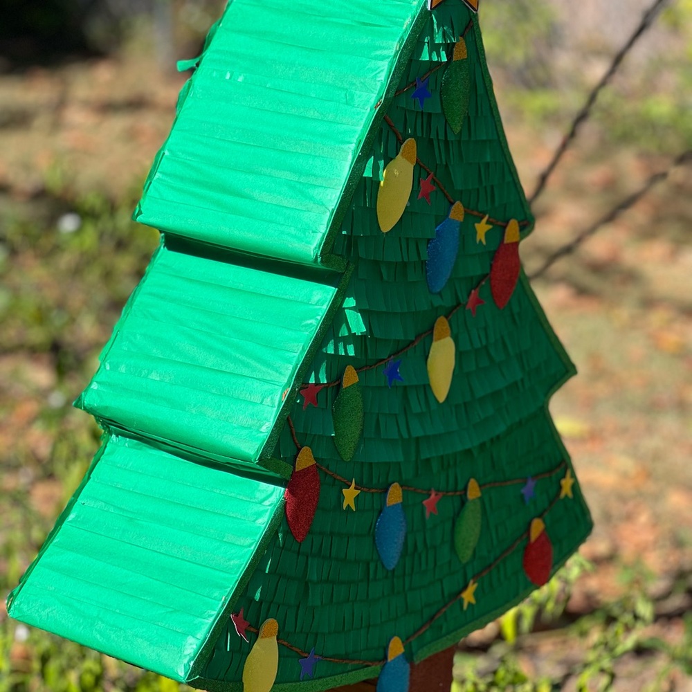 Festive Green Christmas Tree Pinata with Colorful Lights - Picture 4 of 7